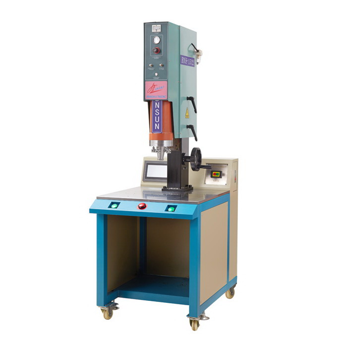 15KHZ 3200W 自動追頻超聲波塑焊機(jī)（方立柱 豪華底座式結(jié)構(gòu)）